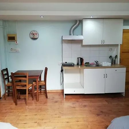 Apartamento Swallows Nest Larnaca