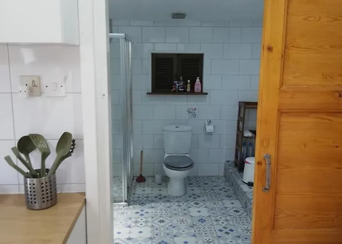 Swallows Nest Ларнака