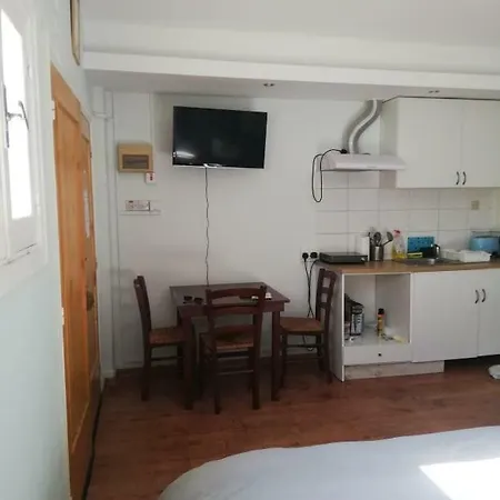 Swallows Nest Apartment Larnaca